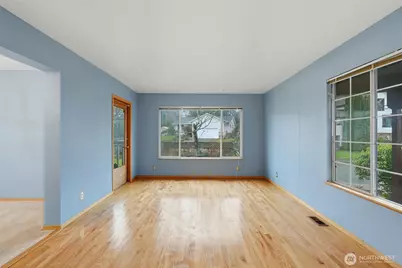 2002 127th Drive NE, Lake Stevens, WA 98258 - Photo 6