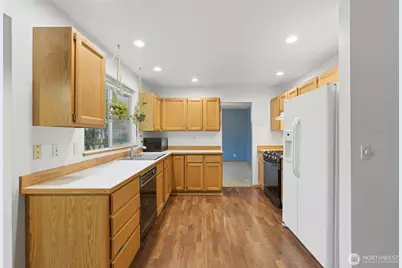 2002 127th Drive NE, Lake Stevens, WA 98258 - Photo 14