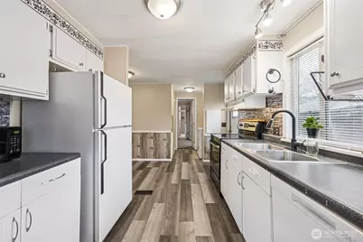 210 37th Street SE #25, Auburn, WA 98002 - Photo 8