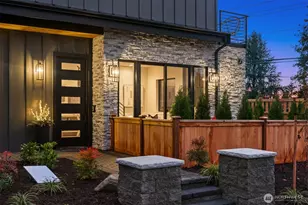 10805 NE 60th St, Kirkland, WA 98033 - Photo 4