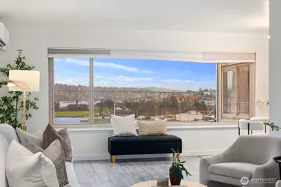 2703 Boylston Avenue E #302, Seattle, WA 98102 - Photo 4