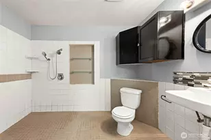 1717 E 42nd St, Tacoma, WA 98404 - Photo 22