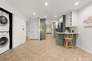 1717 E 42nd St, Tacoma, WA 98404 - Photo 6