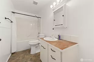 1717 E 42nd St, Tacoma, WA 98404 - Photo 18