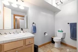 3706 Portage Ln, Anacortes, WA 98221 - Photo 6