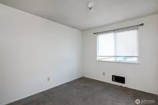 718 10th St SE, Puyallup, WA 98372 - Photo 8