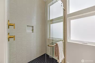 4050 32nd Avenue W, Seattle, WA 98199 - Photo 28