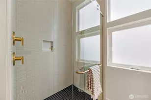 4050 32nd Ave W, Seattle, WA 98199 - Photo 28