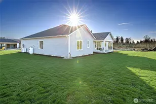 27022 36th Ave NW, Stanwood, WA 98292 - Photo 4