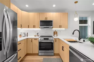 9228 B 22nd Ave SW, Seattle, WA 98106 - Photo 8