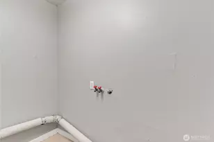 1319 E 66th St, Tacoma, WA 98404 - Photo 16