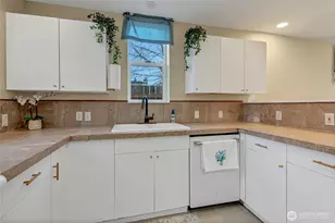 1319 E 66th St, Tacoma, WA 98404 - Photo 6