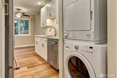 14140 74th Place NE #14-D, Kirkland, WA 98034 - Photo 8