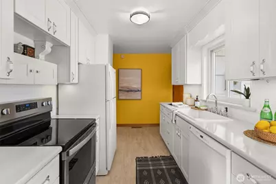 8402 Leona Way SW, Lakewood, WA 98499 - Photo 8