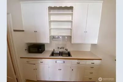 5708 8th Avenue NW, Seattle, WA 98107 - Photo 8