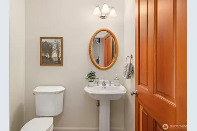 1245 High School Road NE, Bainbridge Island, WA 98110 - Photo 20