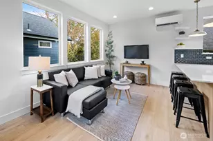 318 B N 84th St, Seattle, WA 98103 - Photo 4