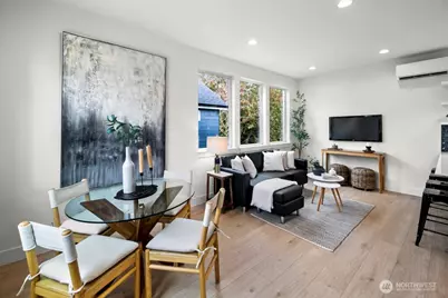 318 B N 84th Street, Seattle, WA 98103 - Photo 2