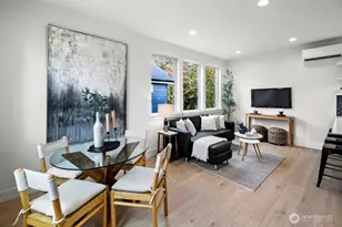 318 B N 84th St, Seattle, WA 98103 - Photo 2