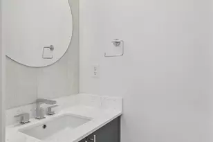 10738 Interlake Ave N, Seattle, WA 98133 - Photo 6