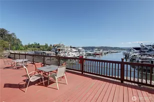 9030 Seward Park Ave S, Seattle, WA 98118 - Photo 28