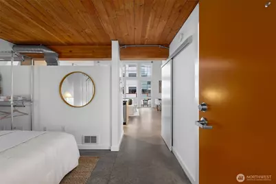 401 9th Avenue N #504, Seattle, WA 98109 - Photo 4