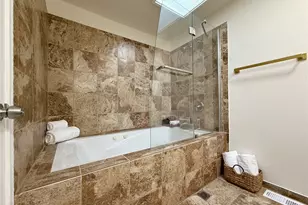 2009 N 154th Pl, Shoreline, WA 98133 - Photo 20