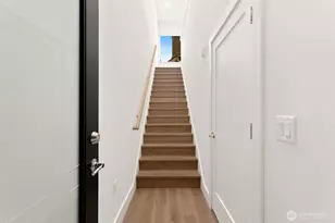 117 Wells Ave S, Renton, WA 98057 - Photo 6