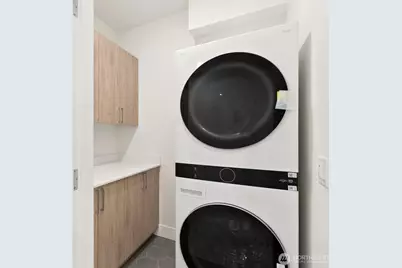 117 Wells Avenue S #B, Renton, WA 98057 - Photo 16