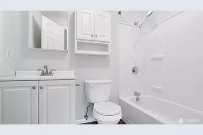 808 E 31st Street, Bremerton, WA 98310 - Photo 26