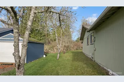 808 E 31st Street, Bremerton, WA 98310 - Photo 32