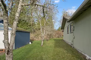 808 E 31st St, Bremerton, WA 98310 - Photo 32