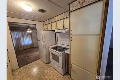 2302 R Street SE #115, Auburn, WA 98002 - Photo 10