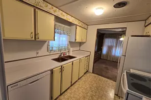 2302 R Street SE, Auburn, WA 98002 - Photo 12