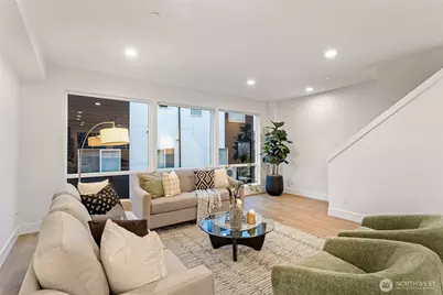 12215 Des Moines Memorial Drive S #B, Burien, WA 98168 - Photo 4