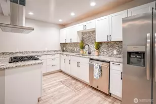 320 E Orange, Burlington, WA 98233 - Photo 4