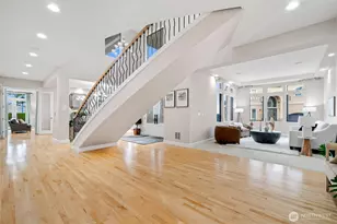 7404 117th Pl SE, Newcastle, WA 98056 - Photo 14