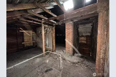 2620 Rucker Avenue, Everett, WA 98201 - Photo 10