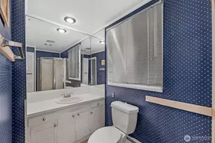 708 Warren Ave N, Seattle, WA 98109 - Photo 12