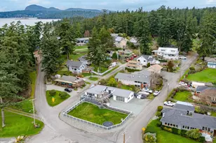 16839 Chilberg Ave, La Conner, WA 98257 - Photo 2