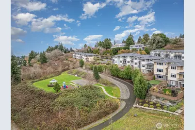 20403 93rd Place S #902, Kent, WA 98031 - Photo 38