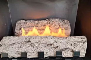 530 Melrose Ave E, Seattle, WA 98102 - Photo 2