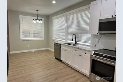 31142 3rd Court S, Federal Way, WA 98003 - Photo 6