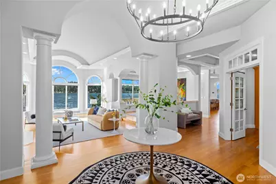 2819 E Lake Sammamish Parkway NE, Sammamish, WA 98074 - Photo 8