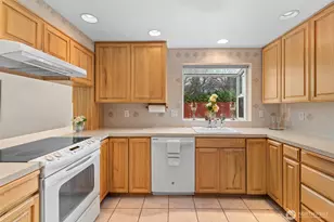 1310 Castlerock Ave, Wenatchee, WA 98801 - Photo 12