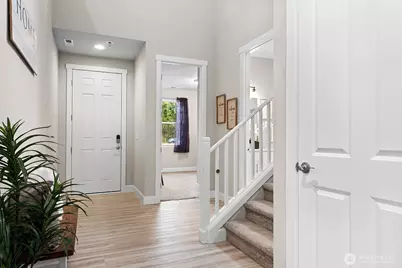 6147 Windlass Avenue SE, Port Orchard, WA 98367 - Photo 2