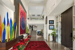 9600 NE 28th St, Clyde Hill, WA 98004 - Photo 8