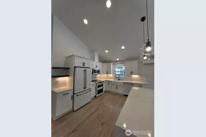 206 W Montana Avenue, Roslyn, WA 98941 - Photo 12