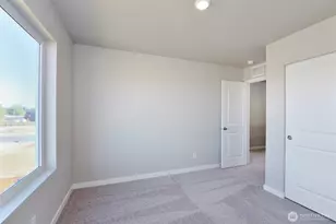 9727 Hay St SE, Yelm, WA 98597 - Photo 10