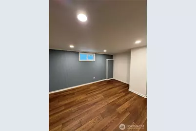 838 NW 54th Street, Seattle, WA 98107 - Photo 14